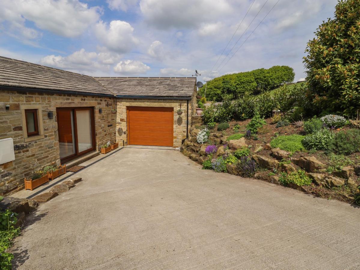 Villa Moorbottom Stables Halifax Exterior foto